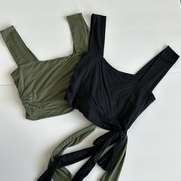 Final Touch Tops - 2 Final Touch Crop Tops with Side Knot Sz SM